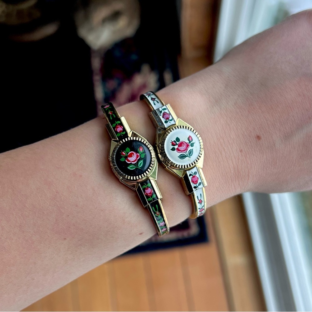 Vtg Swiss Made Peekaboo Watches (missing clock)